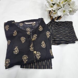 Avasa Kurti Top and Bottom Size S